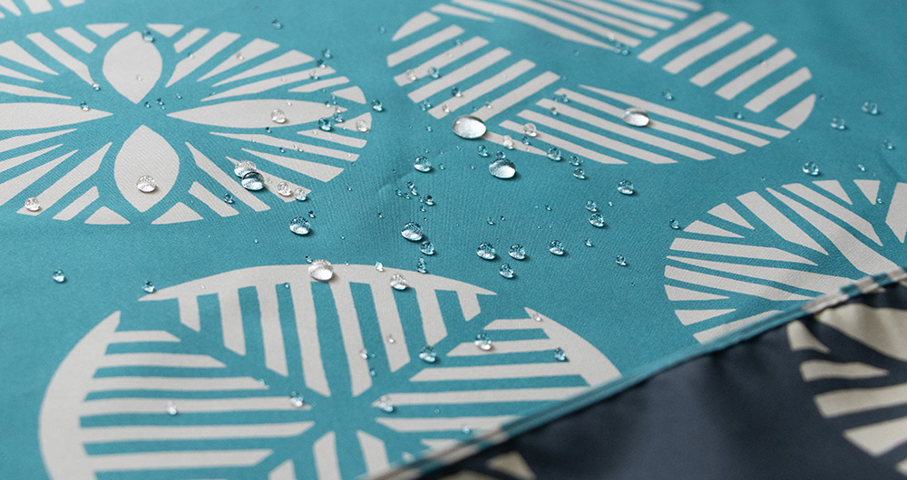 100アクアドロップ Re-Free（撥水）